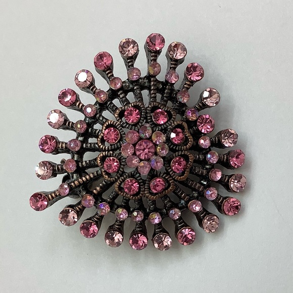Pink Rhinestone Heart Shaped Brooch - Picture 4 of 8